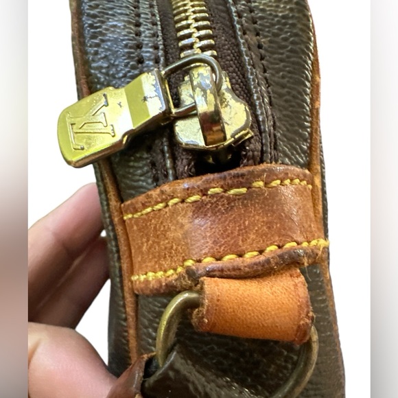 LOUIS VUITTON VINTAGE WRISTLET CLUTCH 🌟AUTHENTIC 🌟 - Picture 5 of 11